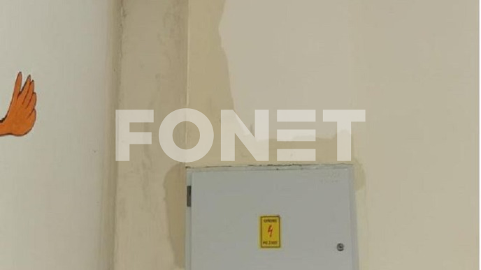 Škola prokišnjava, đaci trpe